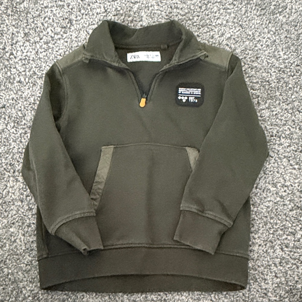 Zara Kids - Olive Green Quarter-Zip Sweatshirt size 6-7